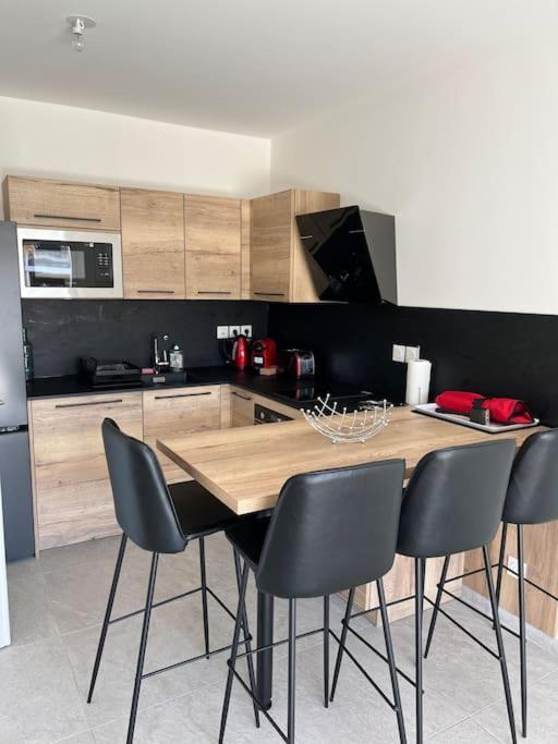 Superbe Appartement Neuf Aucalme 생 망드리에 쉬르 메르 외부 사진